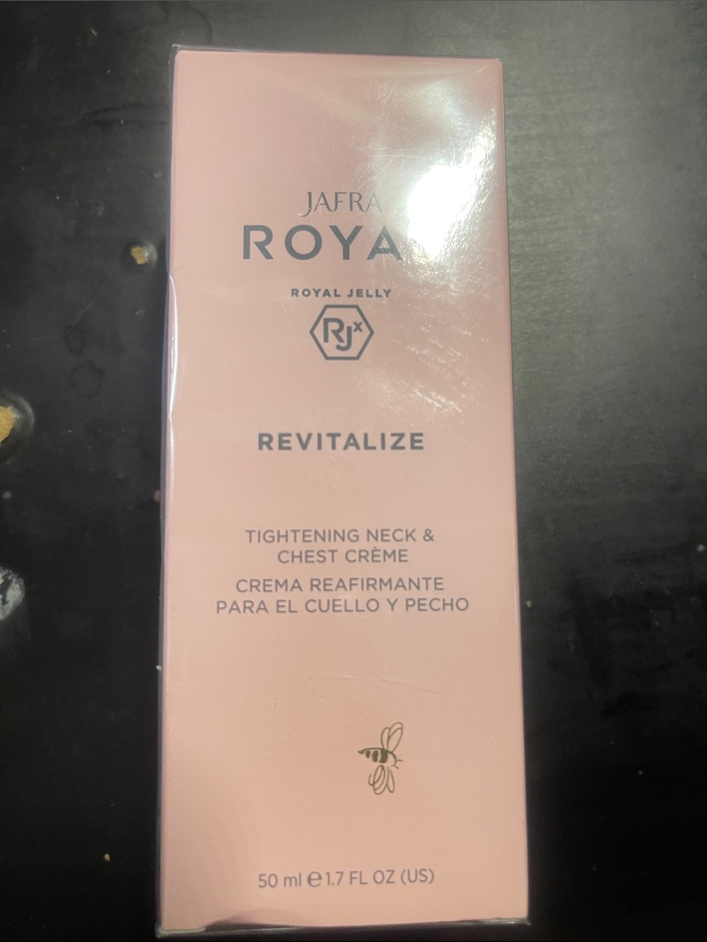 JAFRA Revitalize Tightening Neck & Chest Crème - Light Pink